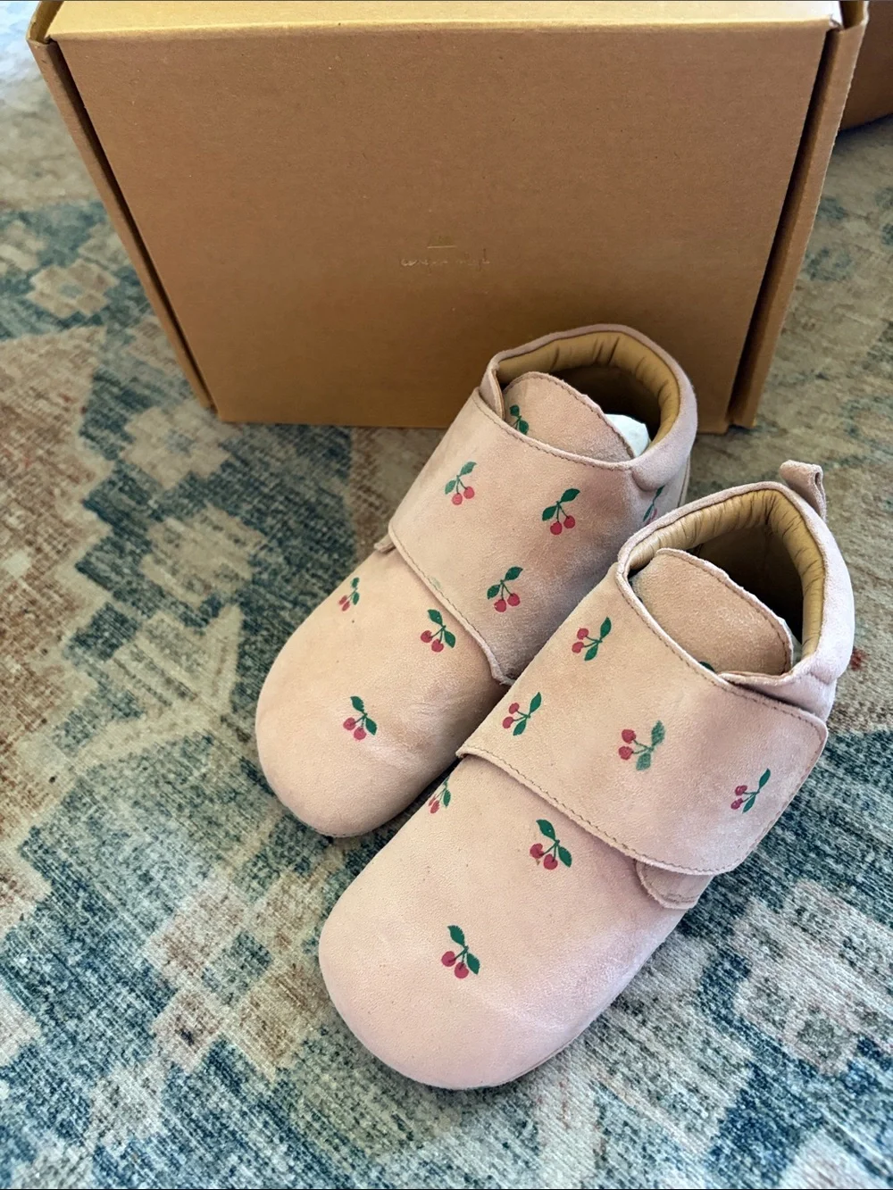 NIB Konges Sløjd Mamour Suede Booties Cherry Print Euro 28, US 10.5
